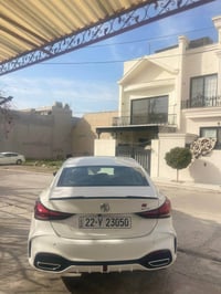 موديل ٢٠٢٥ • بشرة • شاشة اكتيف