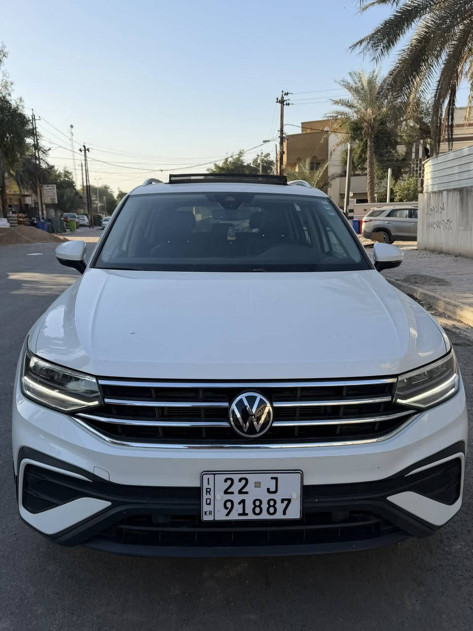 السلام عليكم للبيع تيكوان 2023 وراد امريكي كلين ماشيه 40ميل السعر 235ورقه بيها مجال بسيط رقم اربيل بسمي تحويل شرط مواصفاتSE بنوراما بصمه تشغيل عن بعد راد جانبي خلفي امامي شاشه جيتيتال مكان السياره بغداد الكاظمية رقمي ***********
