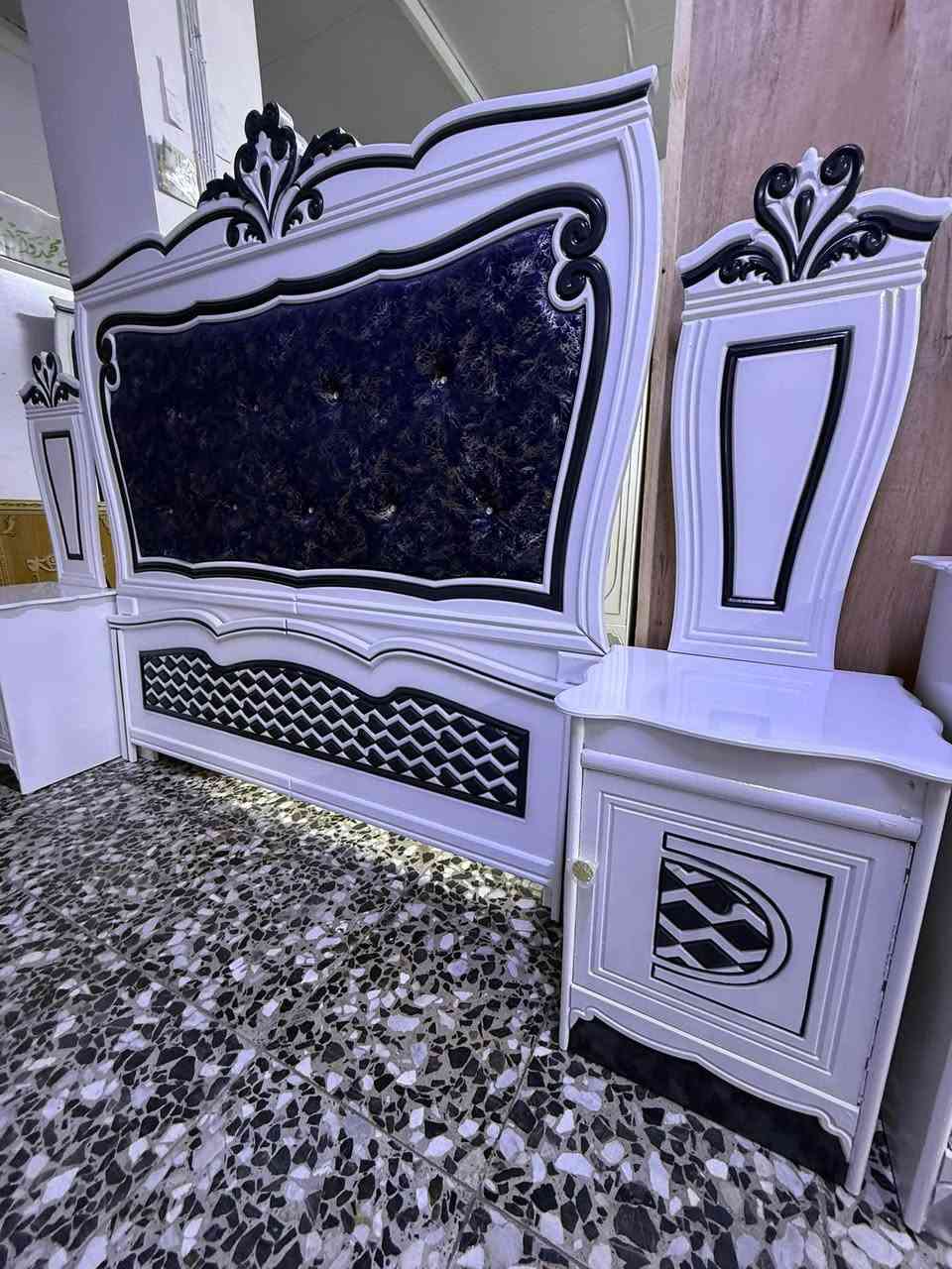 غرفة نوم صاج عراقي جديد صبغ حراري ابيض شغل حديث حفر سينسي زاوية بارتفاع كنتور 
السعر مليون و ١٠٠
نهايته مليون و ٥٠
مع الشد و النقل واصل داخل مناطق بغداد 
اما محافظات فقط كروة تختلف


**إذا كنت صاحب هذا الإعلان وتريد حذفه لأي سبب، رجاءا أرسل رسالة إلى الدعم الفني**