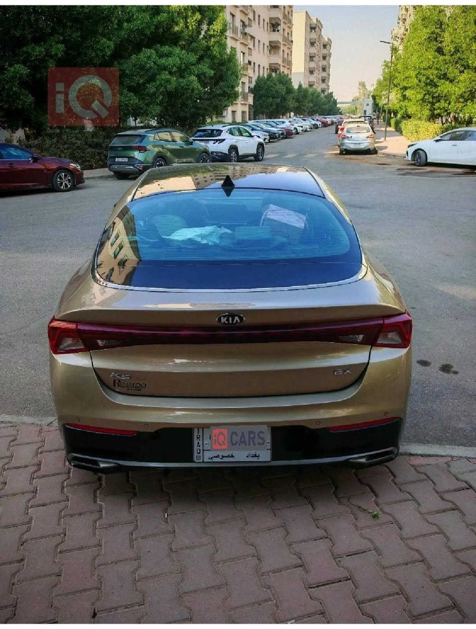 K5 2021 EX 1.6T
السلام عليكم

بانوراما 
شاشه كبيره (كار بلي ..اندرويد اوتو)
داخل صاج فقط يجي فئة EX
شحن لاسلكي 
هاند بريك بصمه 
اوتو هولد 
حساس خلفي
كاميره خلفية
كشن جلد 
كشن خزن
كشن حار بارد
رادارات (امامي ... خلفي... جانبي)
قياده شبه ذاتيه
درايف مود (4وضعيات قيادة)
سماعات Bose 
صندوق ذكي 
دخول ذكي وعلامه ترحيب بالشاشات 
لايت وبك لايت بلادي Led 
حادثه فقط باب السائق ومبدل الباب ومصبوغ وبيها طخة بسيطة باب الصدر كما موضح بالصور 
ماشية 75Km
مكان السيارة حي الجامعة 

السعر 25 مليون
***********
