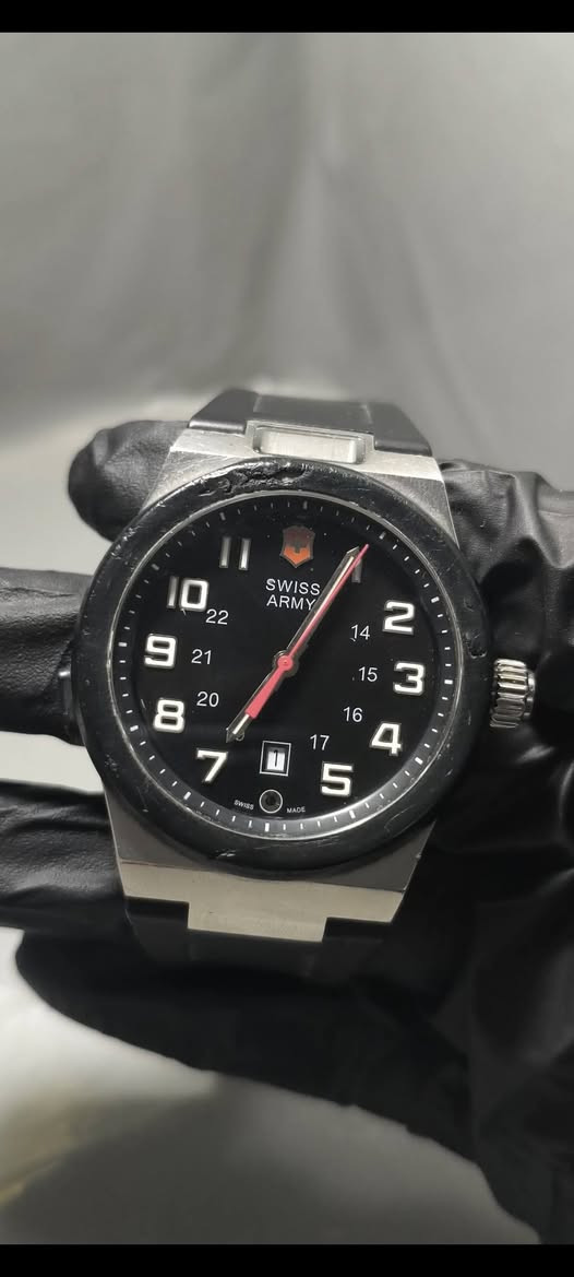 جميع الساعات المعروضه اصل وأصاله 
كل قطعه وسعرها 
للاستفسار خاص


**إذا كنت صاحب هذا الإعلان وتريد حذفه لأي سبب، رجاءا أرسل رسالة إلى الدعم الفني**