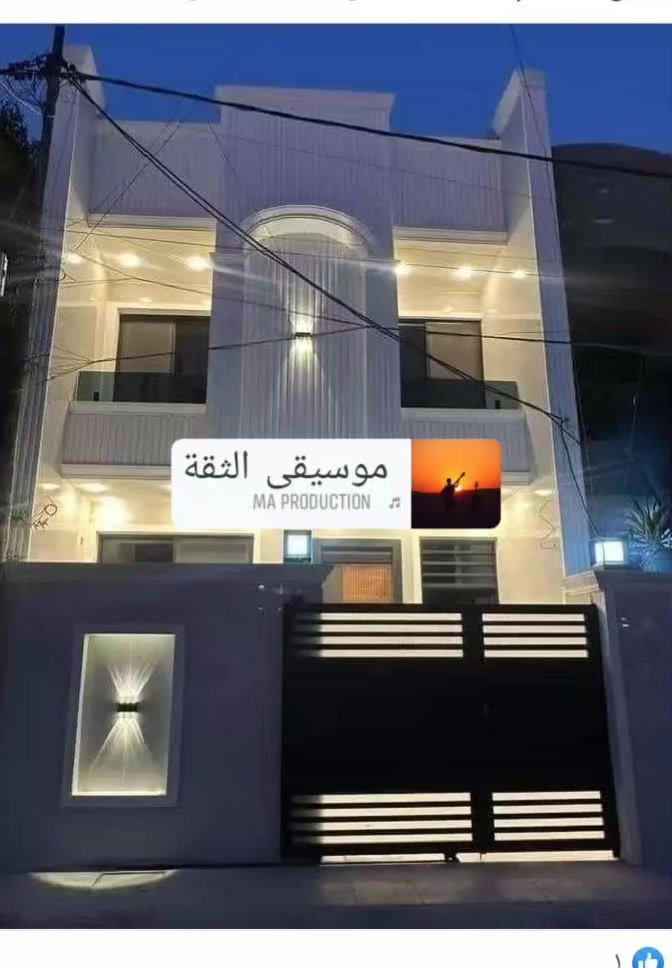 دار للبيع ،١٥٠م واجهه 6نزال25ديوان المخابرات خلف شارع  ستين 4منام و4حمامات  نظام غربي تعليم إستقبال ومطبخ كبير حار بارد  أرضية مرمر وباب قاصه  وشبابيك المنيوم سلايت للتواصل ***********
