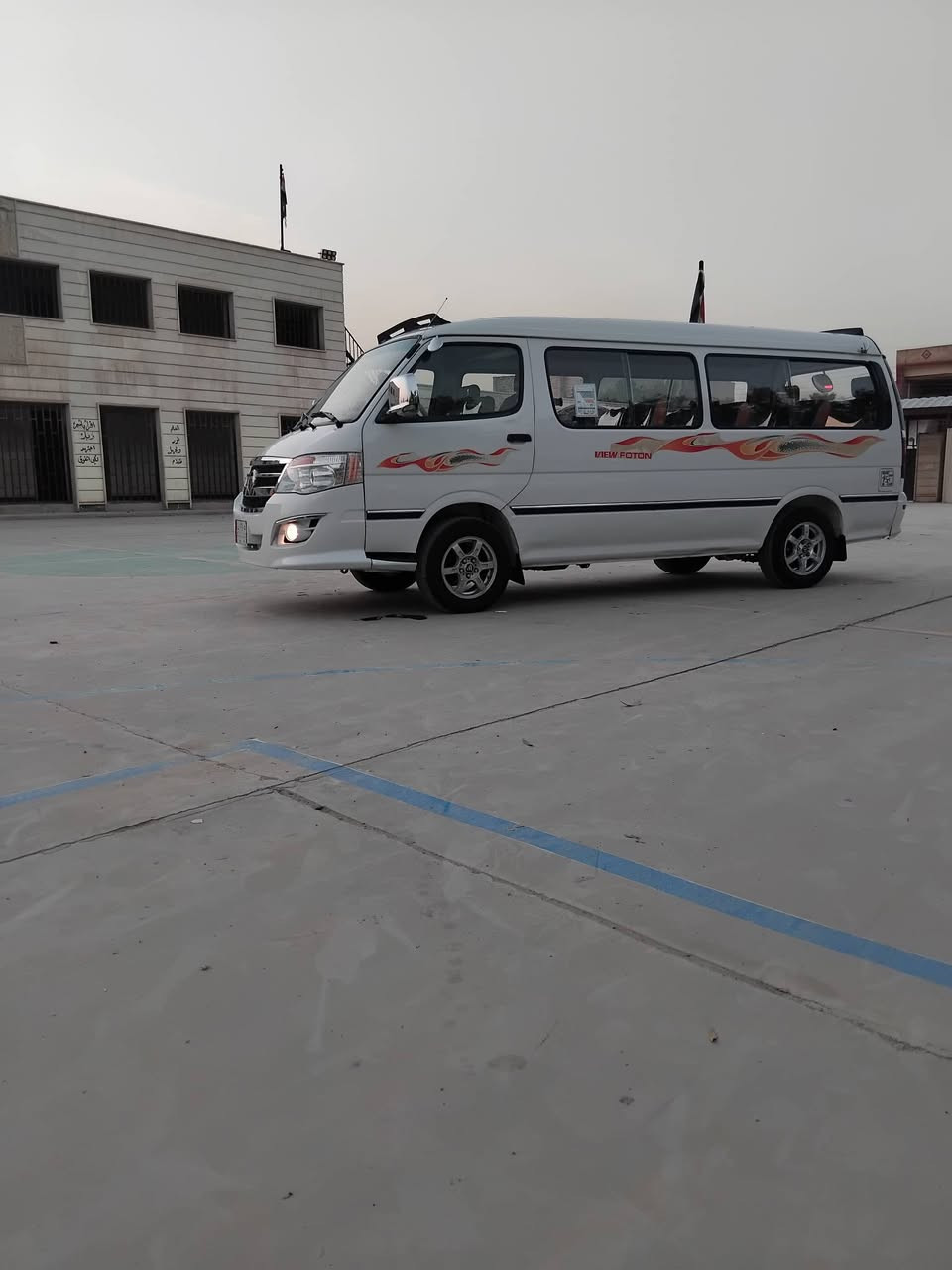 سلام عليكم فتون مديل ١٥رقم بغداد مشروع وطني سيارة بلاديه حلوه العنوان ابغداد تحويل مصفرة من كلشي رقم ***********
