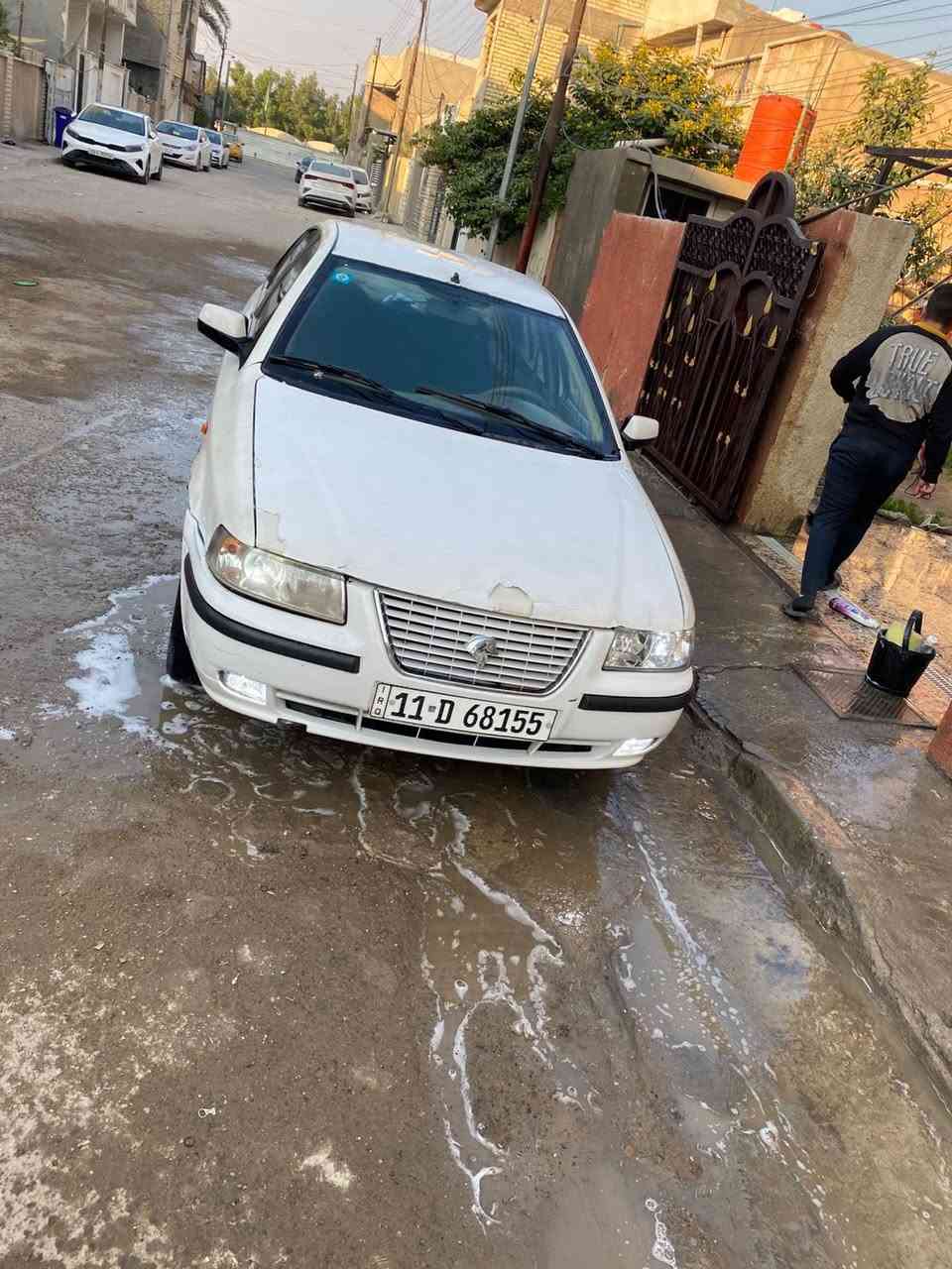 سلام عليكم سمند للبيع السياره خير من الله كير مكينه تبريد كله جاهز بس الباب االوره السايق مصبوغ مكاني بغداد السعر ٤٣وبيها مجال ***********
