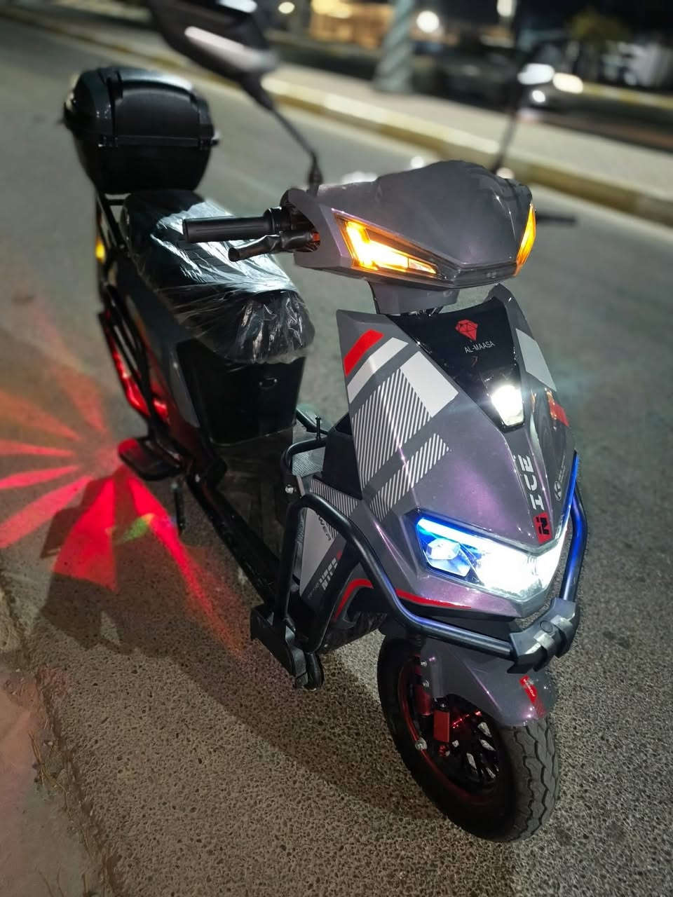 سلام عليكم بايسكل شحن للبيع بايسكل نصافه فول سرعه 99 بطاريات كلهن. يقرأ 12  ...العدد 6 بطاريات بايسكل صار سبوعين من شديته نوعيه الماسه سعر ٨٠٠وبي مجال قليل هذا رقي الي يحب يتصل على الرقم *********** هذا رقمي  بي واتساب
