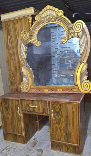 غزفة اخشاب نضيفه كلش
سعر ٤٠٠ الف
رفاعي قرب المستشفى
للاستفسار *********** ،
