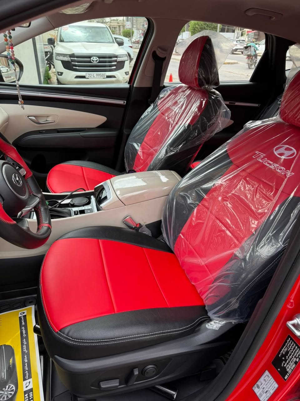 السلام عليكم توسان ٢٠٢٤ خليجي فول مواصفات ماعدا الفتحة سيارة جاهزة على آخر حباية دوشمة سبير منازل سيارة بعدها جديدة ماشية ٢٠ محرك ٢٠٠٠ دوش عارضها ب٢٢٥ وبيها مجال حك الجية مكاني بغداد المنصور ***********
