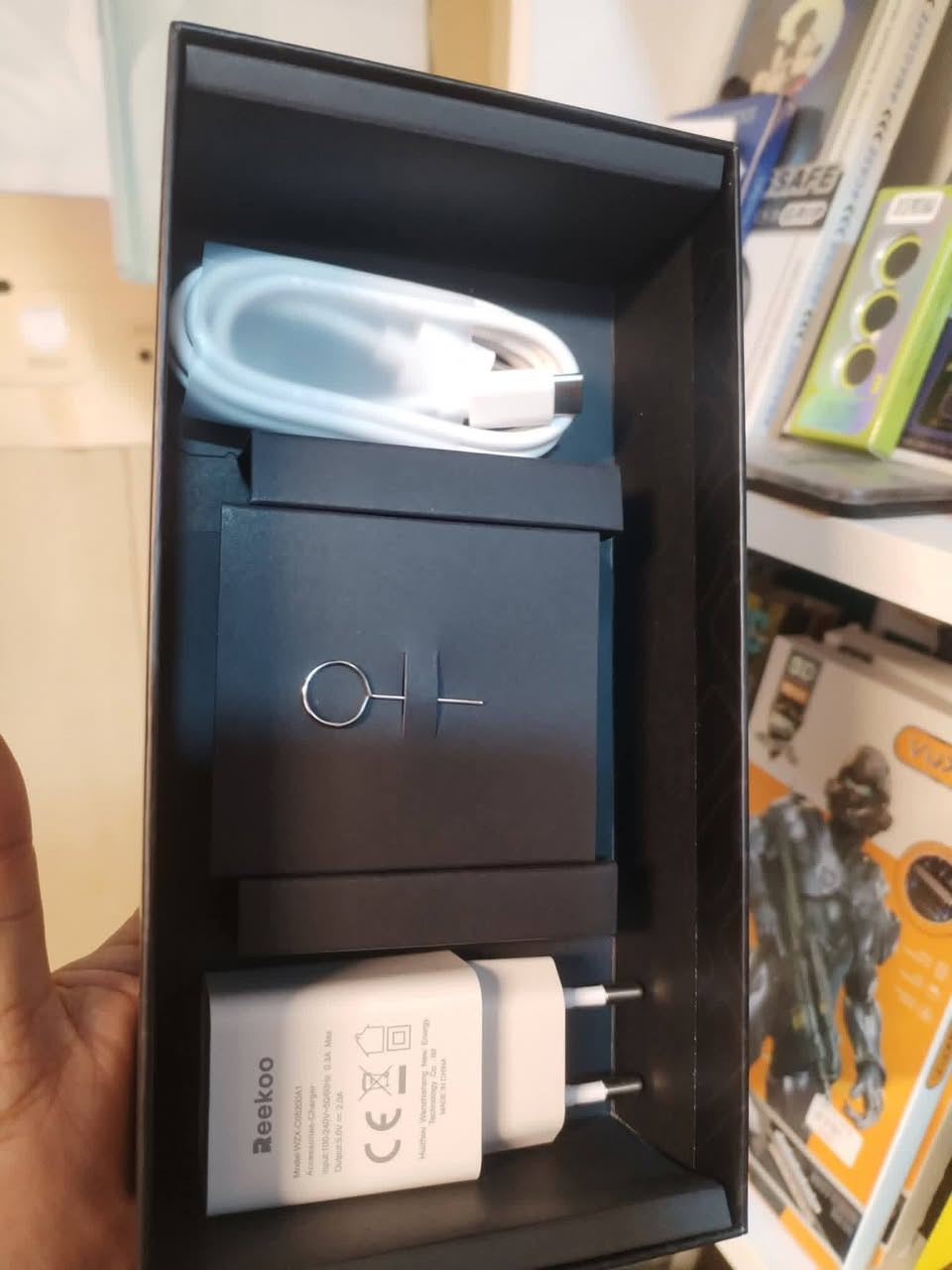 ســـــــــلام عليكم..جهاز جديد مستخدم قليل نوت 60 ماكس ذاكره 128 عشوائيه 6 بطاريه 5150يعني شحن فول  غراضه كامله السعر 110 تفاصيل خاص


**إذا كنت صاحب هذا الإعلان وتريد حذفه لأي سبب، رجاءا أرسل رسالة إلى الدعم الفني**