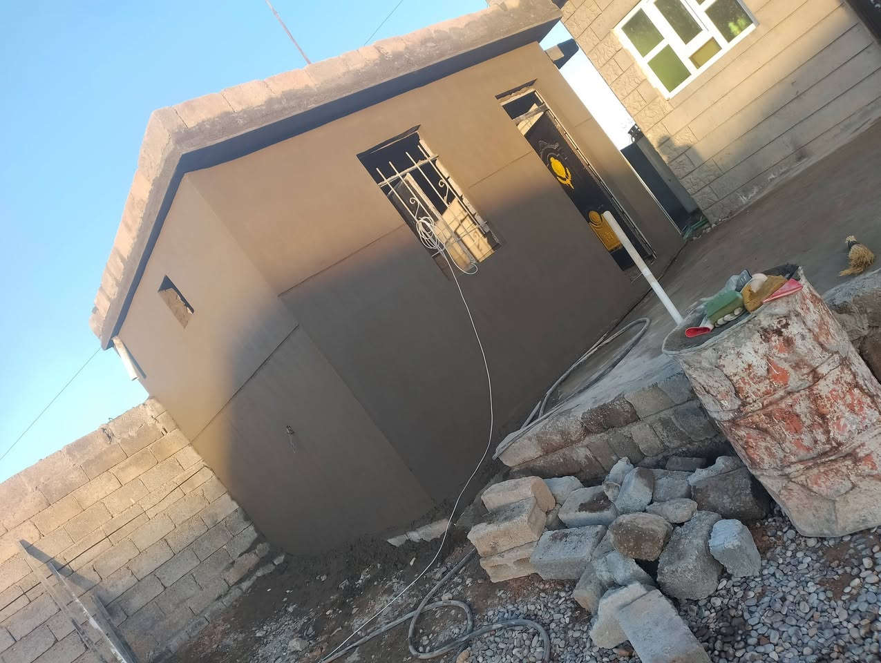 سلام عليكم لبخ سمنت وبسعار مناسبه ومن الله التوفيق ولشغل شوف العين خاص مفتوح ه‍ ***********
