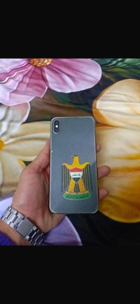 آيفون اكس ماكس • ٦٤ • شاشة مكسورة