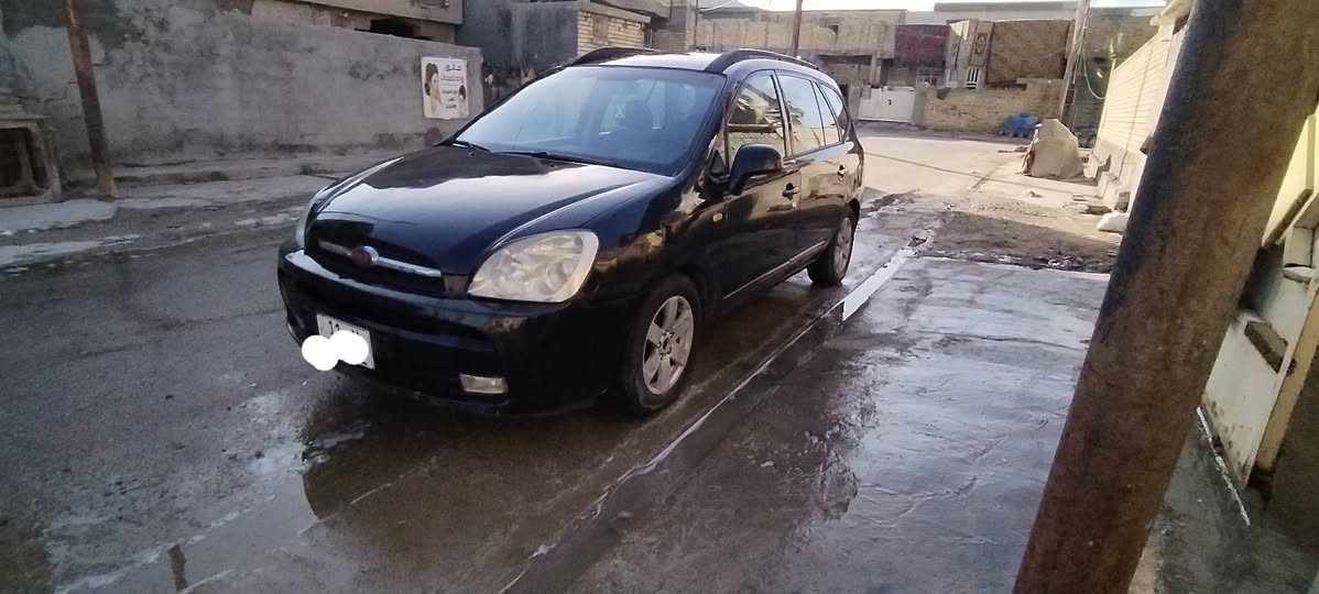 السلام عليكم.. كيا كارينز 2008 رقم بغداد دولي بأسمي سنويه وهزه جديده وارد امريكي صبغ حزام حادث جاملغ امامي  محرك 2700 المرغوب 5 كير خمسه راكب سياره جاهزه السعر 80 وبيها مجال مكاني بغداد ابو غريب شراي يتصل مارد علفيس ***********
