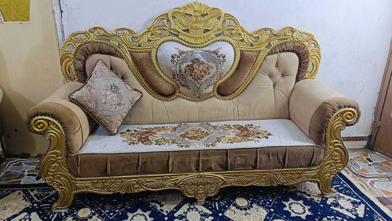 تخم ملكي 10 مقاعد تزكام بلوك درجه اوله +طبلات +مفارش +كوشات هديه اي ضرر مابي نضيف جدن اسعر 425 لعنوان كربلاء بدايت امن اداخلي يوجد توصيل ***********
