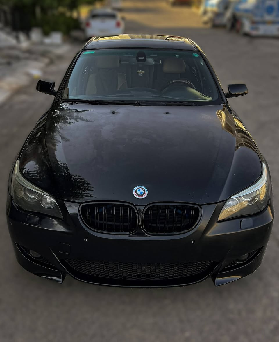السلام عليكم
BMW 530i 2008 خلیجی
 بێ دەعم بێ سارد تەنها یەک چەمەلەغی دواوە بۆیاخە
مەکینەی N52 نۆزڵ کورتی مەرغوب
کوشن جلد و میمۆری
ویلی هامان 18 دوو سایز
بیلاد پەردە
شاشە گەورە و ماوس
پێشی تازە داگیراوە بێ تەقە و ڕەقەیە
پلاک و هایدرۆلیکی گێڕ و ئەکسلی تازە گۆڕاوە
هەموو مەسروفێکی کراوە
تەبرید و گێڕ و مەکینەی بە شەرت
نرخی ١٢٨ مەجالێکی کەم
ڕەقەم هەولێرە بە ناوی خۆمەوەیە هەزە و سەنەوی تازەیە
لە سلێمانیم
***********

بي ام ميماتي 530 موديل 2008 خليجي

سياره نظيفه بدون حادث بدون تبديل فقط جاملغ خلفي صبغ

محرك N52B30 نوزل قصير
كشنات جلد كهرباء - ميموري
 ويل هامان ١٨ توسايز
 برده  خلفيه بلادي
حداديه السياره جديد
بلكات و زيت اكسل و كير مبدل
تبريد ثلج
ماوس شاشه
شاشه اعطال حجم كبير
سياره حلوه ونظيفه
رقم سياره اربيل بأسمي هزة و سنوي جديد

سعر ١٢٨ و مجال قليل
مكان سياره/ السليمانية 
***********
