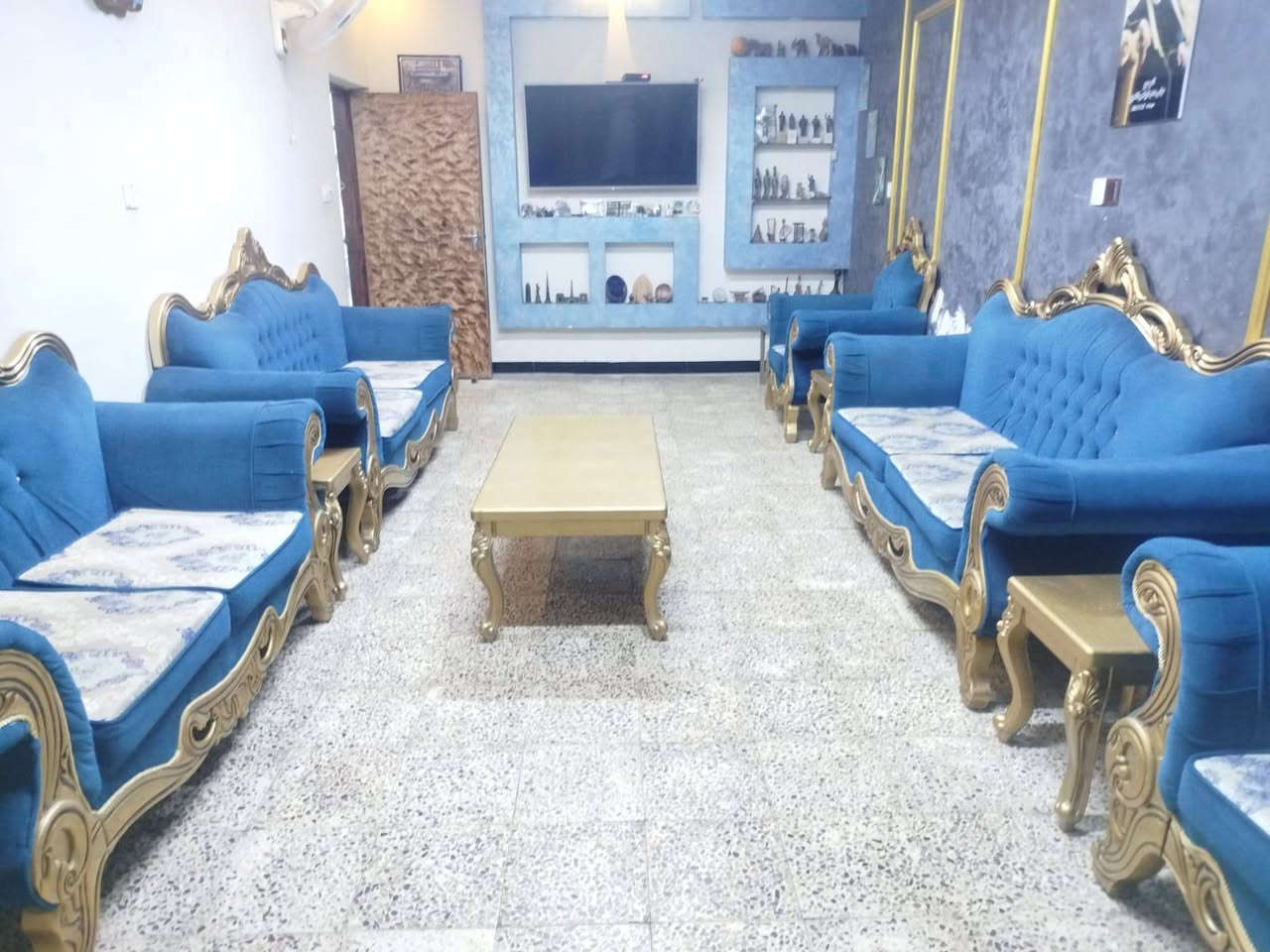 تخم كلش نضيف موسوكي هووسيت طبلان اربعه وميزجبيرمكان شعله ب550وبي مجال ***********ابوالعبد
