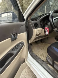 هونداي اكسنت ٢٠١١ رقم بغداد سنويه ٢٠٢٨ . محرك ١٦٠٠ داخل لونين فتحه شاش...