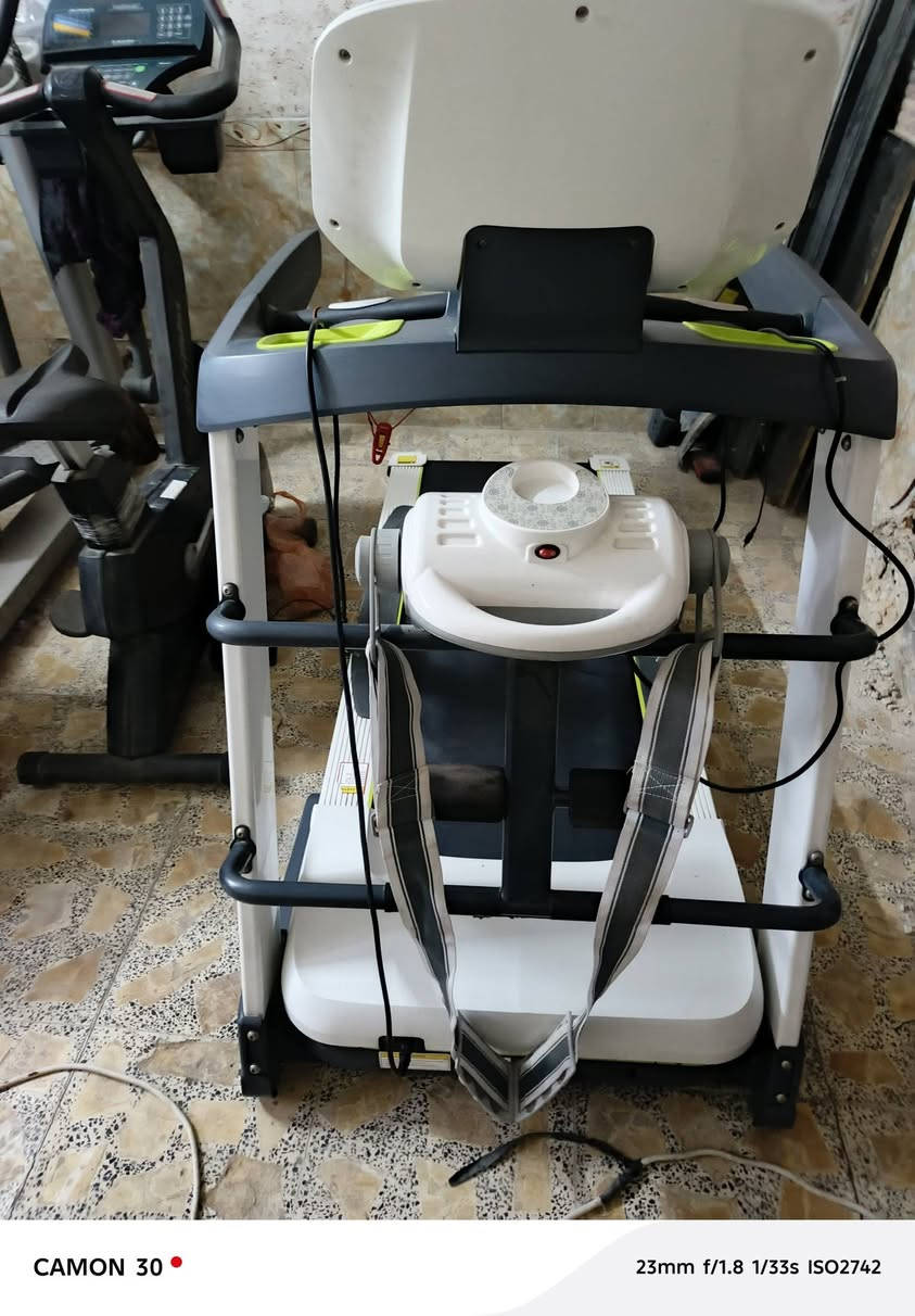 التفاصيل بالفيديو مكان بغداد مدينه الصدر نهايه الفلاح ***********

