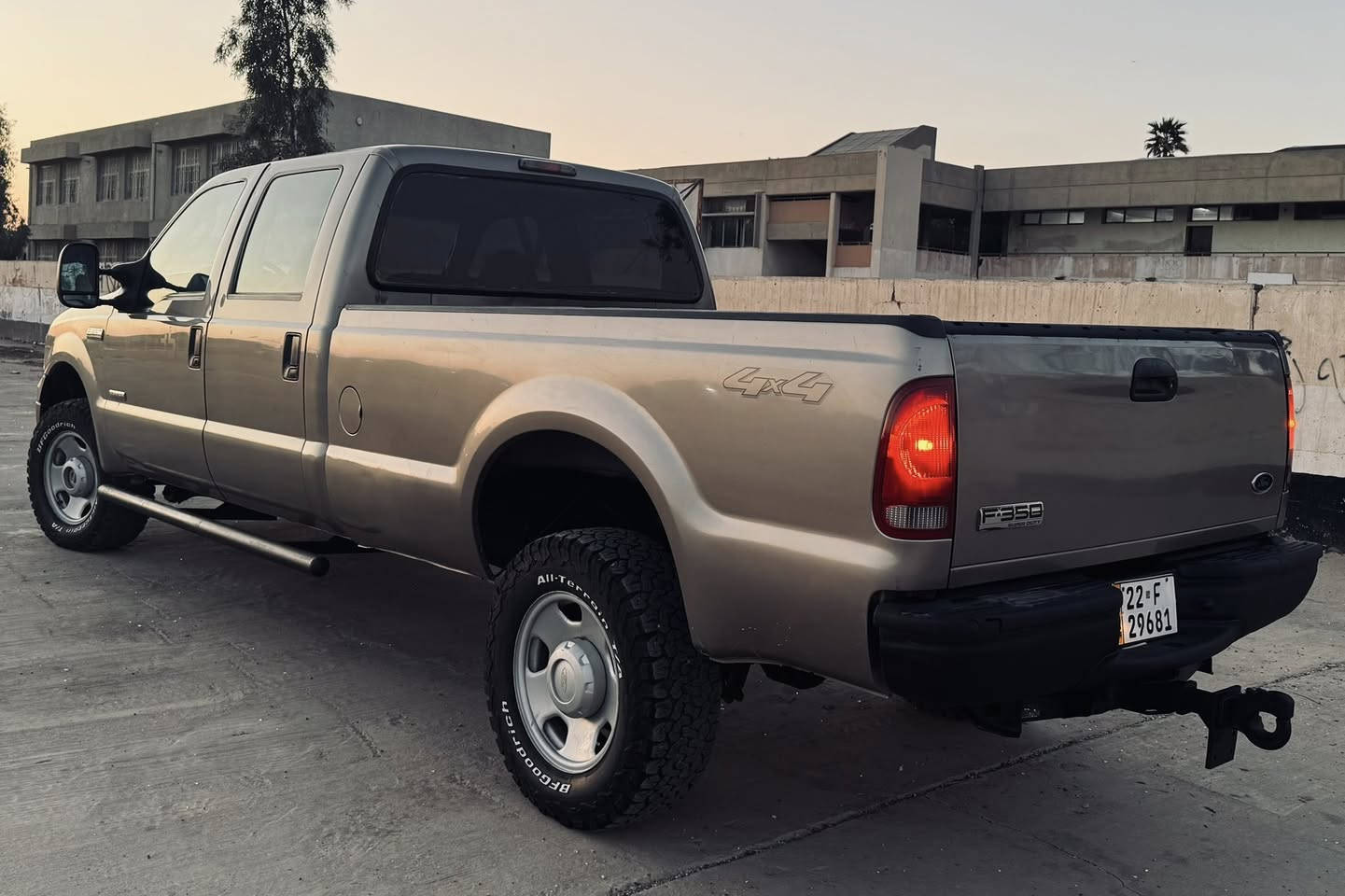 (( فورد 2007 سوبر ديوتي F-350 باور ستروك ، محرك V8 توربو گاز ، گير اوتماتيك ، فور ويل ، رقم اربيل تحويل أو وكالة ، جاهزة و بلادية مكفولة و نظيفة جداً داخل و خارج ))🌹
:
#_السعر / 95 ورقة💰
:
#_للإستفسار / *********** ☎️
------------------------------
