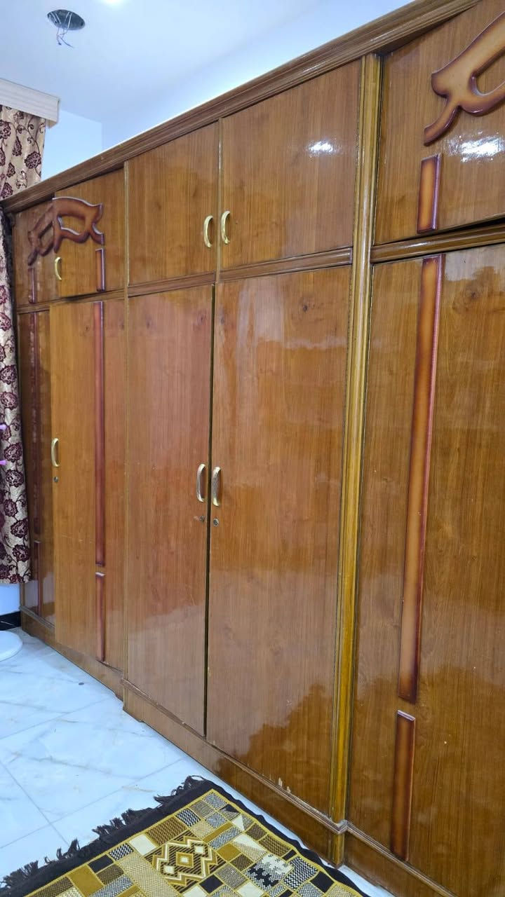 غرفتين للبيع وحدة تركي والثانية عراقي درجة اولى صاج من الداخل والخارج
ماعرف سعرهن والله قيم وبالعافية عليك 

مكاني بغداد مدينة الصدر 

***********
