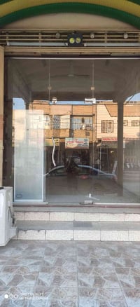 للبيع واجهه جام محل قياس 3*3 نظيفه كلش للتواصل أكثر الاتصال على الرقم ...