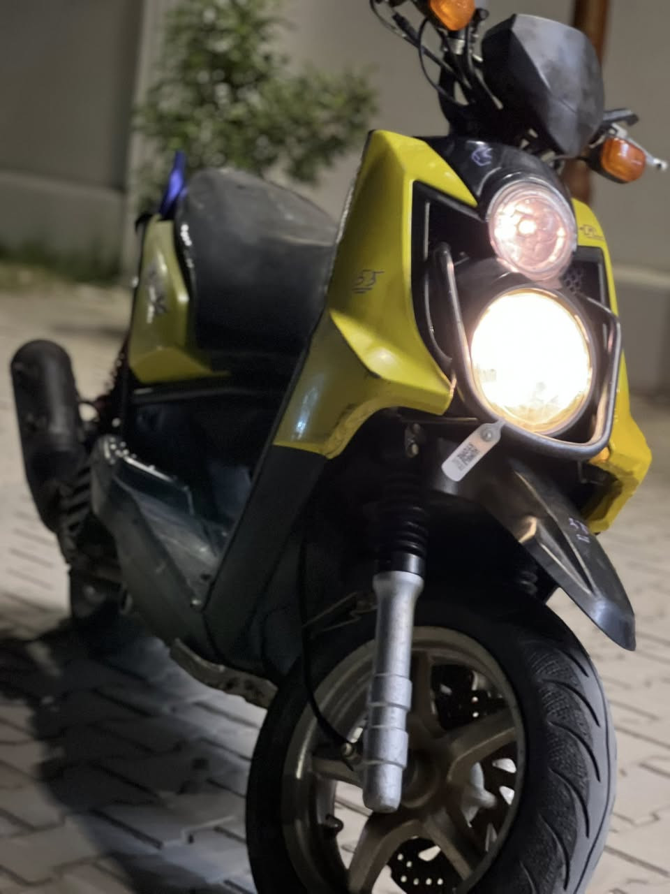 للبيع او مراوس سكنس جبلي كفاله عامه اوراق المعرض موجوده منزلهة ١٢٠٠ السعر بواحد وبيهة مجال الرقم ***********
