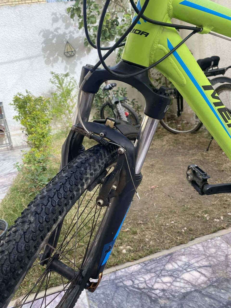 للبيع دراجة ماركة ميردا
حجم ٢٦
الفريم ألمنيوم
دبل أمامي 
العقرب تورني 
اليدات شيمانو 
للحجز و الاستفسار خاص
او الاتصال على الرقم 
***********
متوفر وتساب مكاني بغداد
