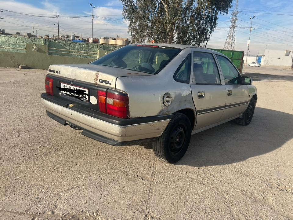 السلام عليكم فكترا حجم 18لون سلفر موديل 91بأسمي اني صاحبها الشرعي رقم انكليزي شرط التحويل وكابون بانزين بيها استفسار تواصل عالرقم ***********/***********
