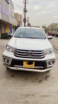 لبيع موديل ٢٠٢٠  بيها طخه باب صدر باقي مكفول ٤سلندر  فور وير عاليه سيا...