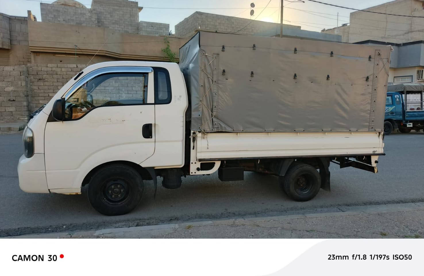 كيا2700 بلا ضرر كير محرك شاصي اكسن شرط موديل 2013 مكان الموصل سعر 110 غير متواجد عل فيس (***********)
(***********)

كيا2700 بلا ضرر كير محرك شاصي اكسن شر موديل 2013 مكان الموصل سعر 110 غير متواجد عل فيس (***********)
