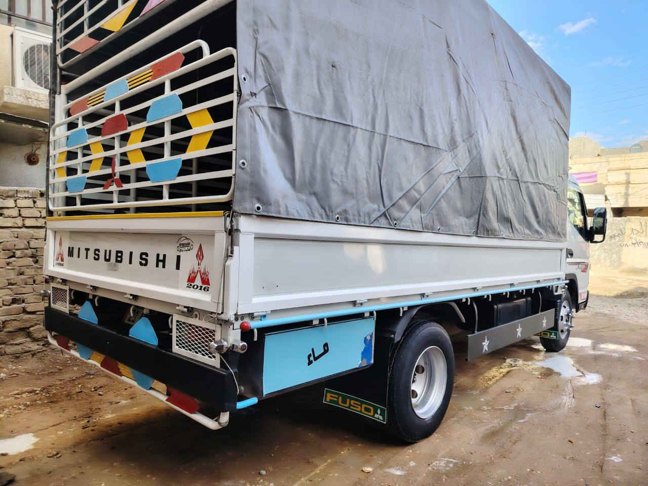 السلام عليكم كنتر موديل 2016للبيع محسن سياره جاهزة مكينة كير حداديه تخم تاير كله جديد سياره مكفوله عدا شبرين بل باب اليمنه صبغ والباقي كله مكفول مكان سياره بابل شارع ستين سعر 210 شراي يتصل مكلف بل نشر ***********
