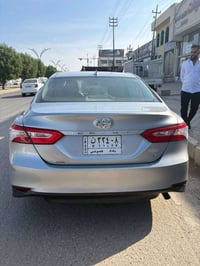 للبيع كامري2020  LE ماشيه 71 الحادث بالمنشور السعر 170 07730978532