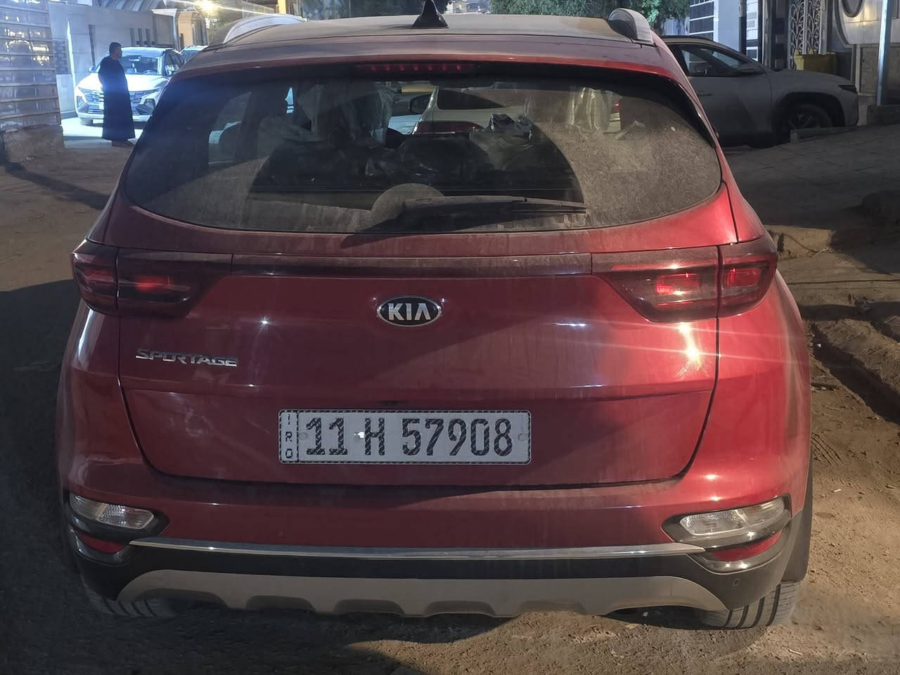 السلام عليكم سبورتج 2020 خليجي  فول الفول 1/1 ماشيه 40 الف حقيقي السياره جديده  كفاله عامه من الصبغ والبارد والتبديل كير محرك تبريد صدر كله كفاله  مكاني بغداد  الشراي يتصل وبالخدمه ***********
