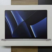 💻Macbook pro 🔴M2 Max 2023🔴 16 inch 1 TB hard 32 Gb Ram 38c Gpu 12c CPU...