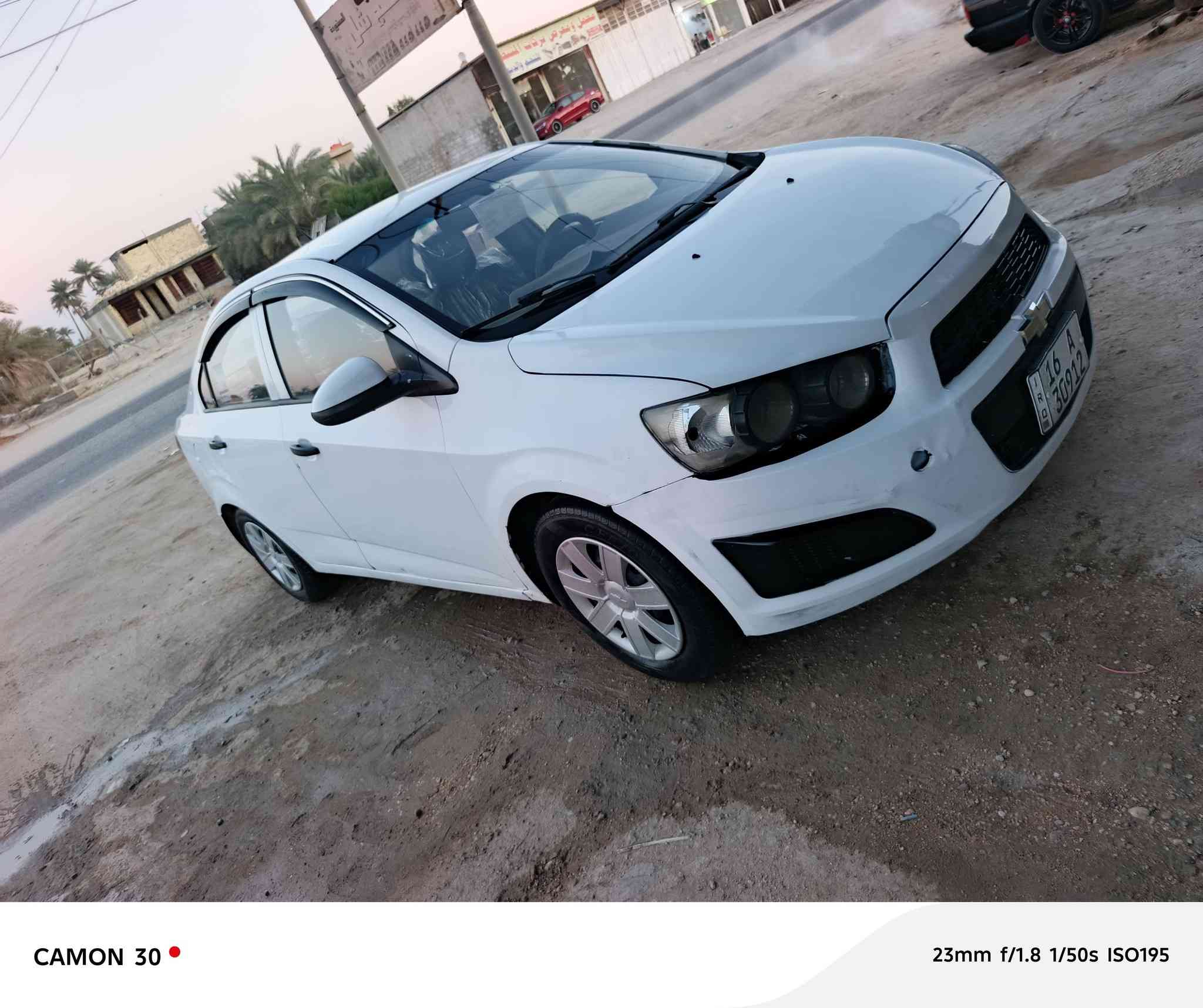 افيو ٢٠١٢ خليجي رقم دولي بسمي تحويل مباشر كير اوتو محرك ١٦٠٠ تقم اطارات تبريد ثلج 🥶🥶
ريمون تحكم عن بعد 
شاشة كبيرة 
كامرة خلفية 
محرك وكير كفاله وشرط الفحص 
مكفولة من الحادث بيه رشات بسيطة بسبب الخدوش السيارة احلا من الصور وجاهزة ما عايزة اي شيء
السعر 58 
مكان السيارة طويريج 
***********
