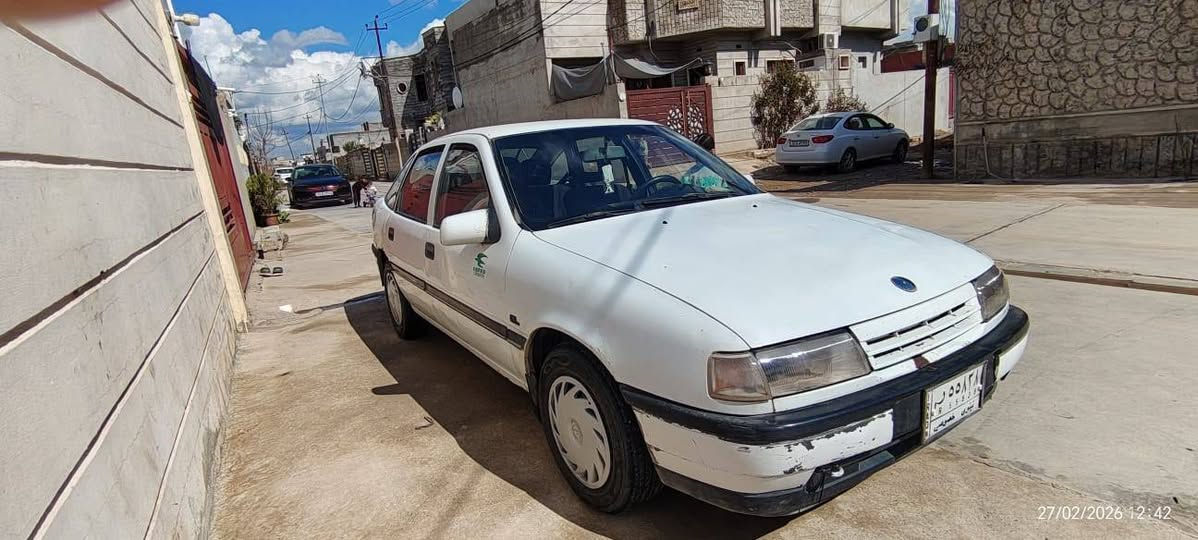 سلام وعليكم عندي هذي اوبل مديل 91سياره جهاز وضع شريكه تخم تاير جديد صدر امامي خلفي جديد سنويه الفين 27 بس كابون بيه اثنين جديد او قديم شرط اكتبك ويه شرعي سعر 40 وبيه مجال اتصل وتس فقط ***********
***********
