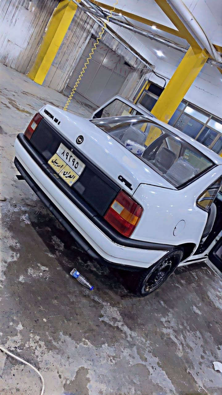 السلام عليكم اوبل فكترا موديل 95
ما مصبوغه وضع شركه 

كير ومحرك شرط كير اوتوماتيك 

سنتر لوك +سقف سلايت

السعر 53 وبي مجال اخي العزيز لا تراسلني السياره مو مالتي اتصل ع الرقم *********** مكان السياره كلار
