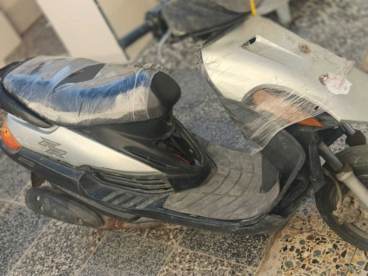 دراجه للبيع المكان حي اور 
السعر ١٧٥  نكره سلف  الشراي يخابر***********
