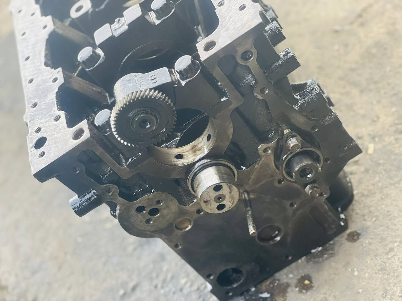 سلام عليكم  سلندر كيا ٢٧٠١
٨ثقالة 
***********
