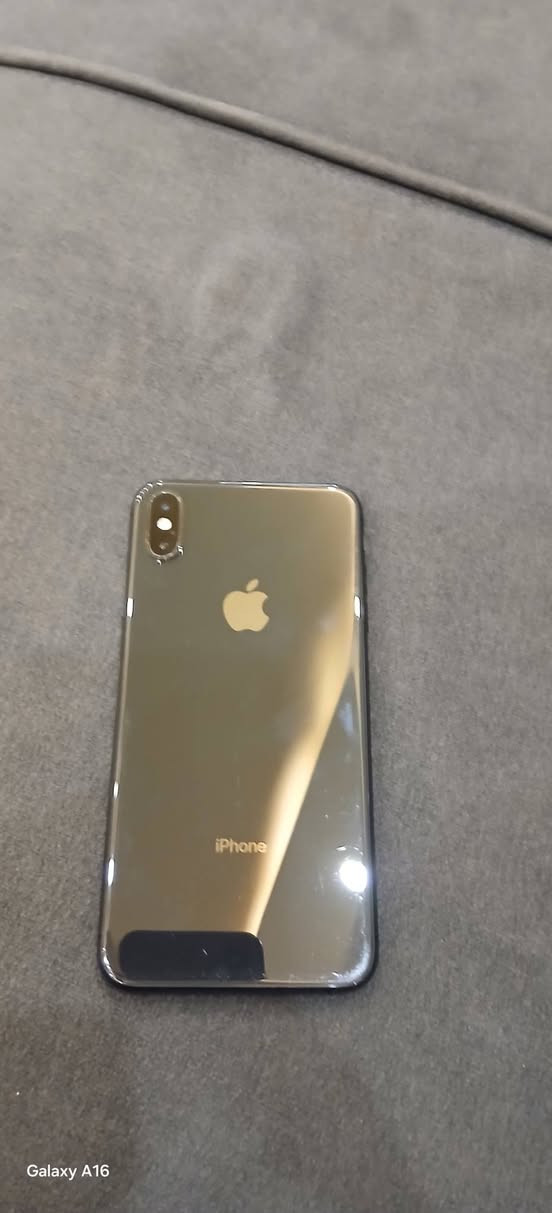 ايفون اكس ماكس ذكره 64 فقط مبدل بطارريه 100 فيس ايدي شغال كامل (دبل سيم)  لون اسود لل بيع السعر 215 بي مجال مال جيتك مكان موصل المعارض مستعجل علل بيع


**إذا كنت صاحب هذا الإعلان وتريد حذفه لأي سبب، رجاءا أرسل رسالة إلى الدعم الفني**