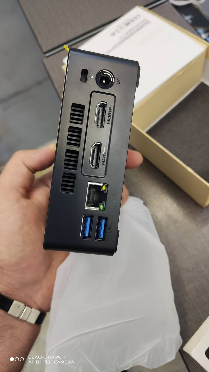 mini pc
رام 8 
هارد 128
السعر 90 الف للاستفسار خاص


**إذا كنت صاحب هذا الإعلان وتريد حذفه لأي سبب، رجاءا أرسل رسالة إلى الدعم الفني**
