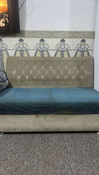 كنب ٦ قطع • ماكينة خياطة • صوبة نفطية