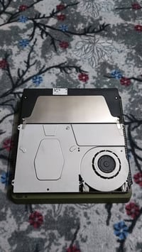 بلي 4 مهكر نضام 12.02 باندل ذاكرة 1تيرا  كلش نضيف وممفتوح ولامصلح مع ي...