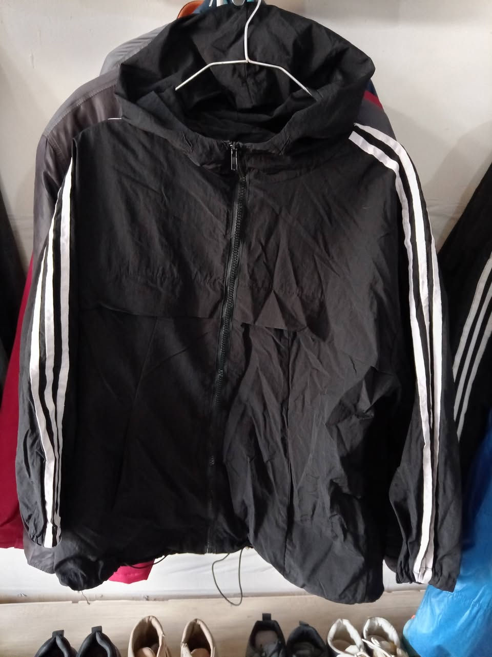 تخفيضات هائلة من محلات أبو علي
#قماصل_شبابية_وولادية_وبناتية ب #٣٠٠٠_دينار فقط
#٣_آلاف دينار فقط 

#العنوان
الشارع المقابل لشارع حسينية أسد الله ومجمع محمد كمال الطبي
#قرب محلات بيع الدجاج والطيور قرب إعدادية صناعة طوز
#مقابل قصابة الرافدين ومكتبة الرافدين وكهربائيات غسان عساف 
#بجوار مخبز عباس ممش


**إذا كنت صاحب هذا الإعلان وتريد حذفه لأي سبب، رجاءا أرسل رسالة إلى الدعم الفني**