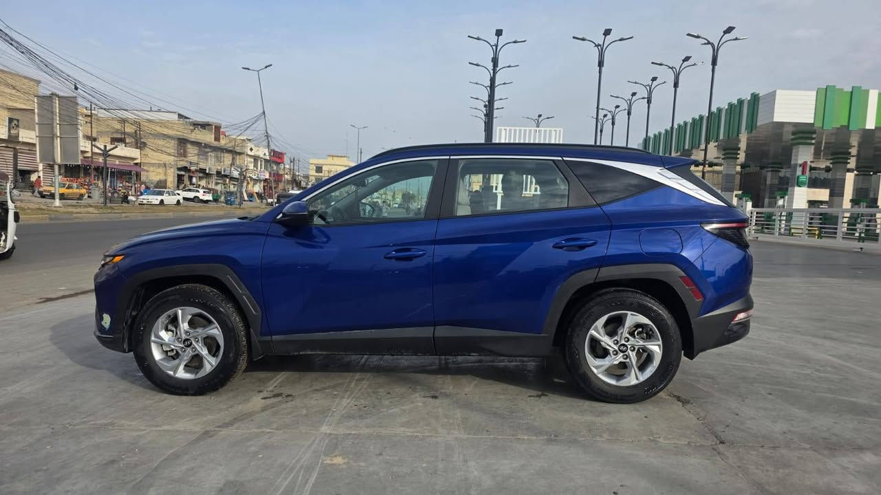 سلام عليكم من رخصت مدير الكروب توسان 2023 حادث دعاميه اماميه موصافات عاديه
ماشه 30 مكان السياره بغداد حيور رقم بغداد تحويل كبل رقم الهاتف ***********
