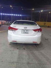 يا الله السلام عليكم سياره للبيع انتره موديل 2014خليجي فول مواصفات عدا...