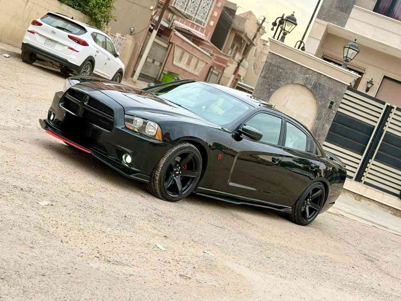 R/T max (للبيع فقط)
السلام عليكم 
RT فئة الماكس 
موديل 2013 اصل حادثها جاملغ امامي وبنيد قطعتين فقط مع بارد حيل خفيف
ممشى السيارة 140 الف حقيقي

فول مواصفات محرك هيمي 5700 جديد مامفتوح كير عصا فول 
صدر امامي خلفي نظيف بنسبة ٩٠%
فتحة قمارة 
شاشة كبيرة 
كاميرا خلفية 
حساسات خلفية 
كشنات جلد 
رادار امامي (بي خلل مأشر)
تدفئة تبريد فول 
تدفئة تبريد بالكشنات امامي وخلفي + الاكواب + تدفئة ستيرن 
مري قلاب مع الرجوع + هيتر للمري 
كشنات + سترين كهربائية 
تحكم بدوسة البريك والبانزين كهربائي صعود ونزول 
كار بلي + وضع السبورت 
حجر بيئة موجود 
تخم تاير جديد انتاج ٢٠٢٥ شهر ٥ 
دمام خلفي بلادي 
تشغيل عن بعد 
لايت زنون قوي 
هواي بيها مواصفات حلوة وفئة الماكس معروفة السيارة ترايها وين متريد عليها ادامة كاملة تشغل وتطلع وماملعوب بيها على وضعها كشر ودواخل جديد 

السيارة بأسمي رقم اربيل سنوية 2031 هزة جديدة قبل شهر 
السعر 148$ وبيها مجال بسيط بعد المعاينة 
مكانها بغداد الثعالبة 
*********** موجود واتساب 
الشراي يتصل ويدلل بدون مراوس السيارة مكفولة
