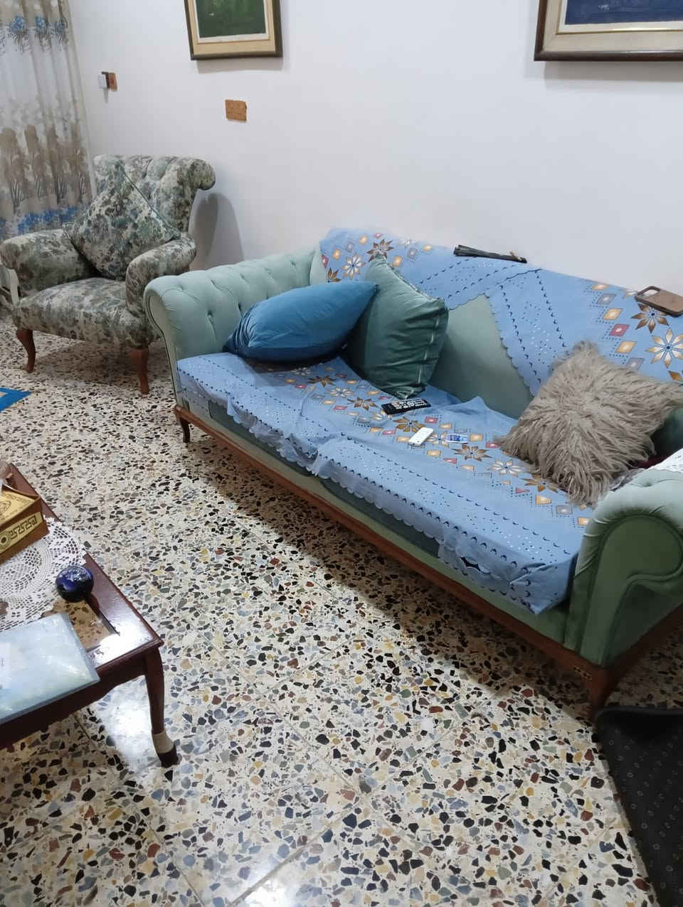 سلام عليكم غراض للبيع باسعار مناسبه


**إذا كنت صاحب هذا الإعلان وتريد حذفه لأي سبب، رجاءا أرسل رسالة إلى الدعم الفني**