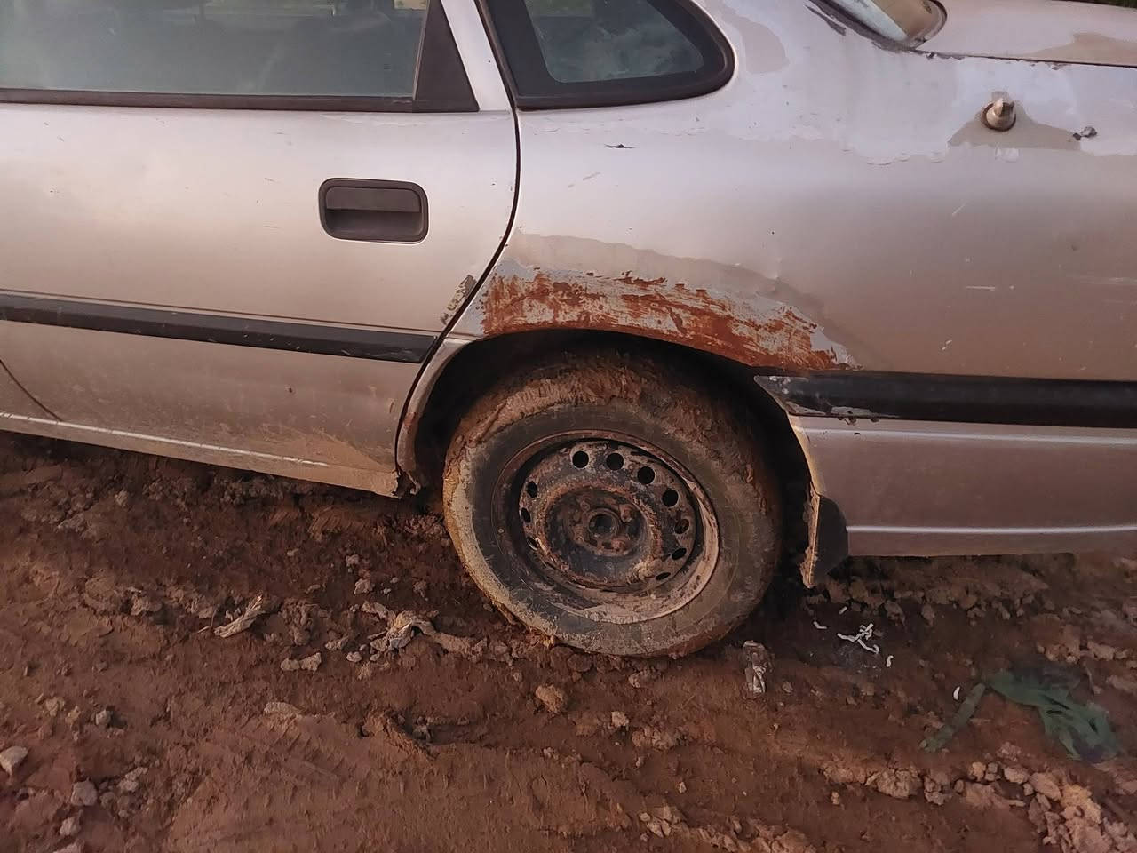 *********** فكترا ١٨٠٠ بلاديه للبيع رقم بغداد مكاني بغداد ٣٢
