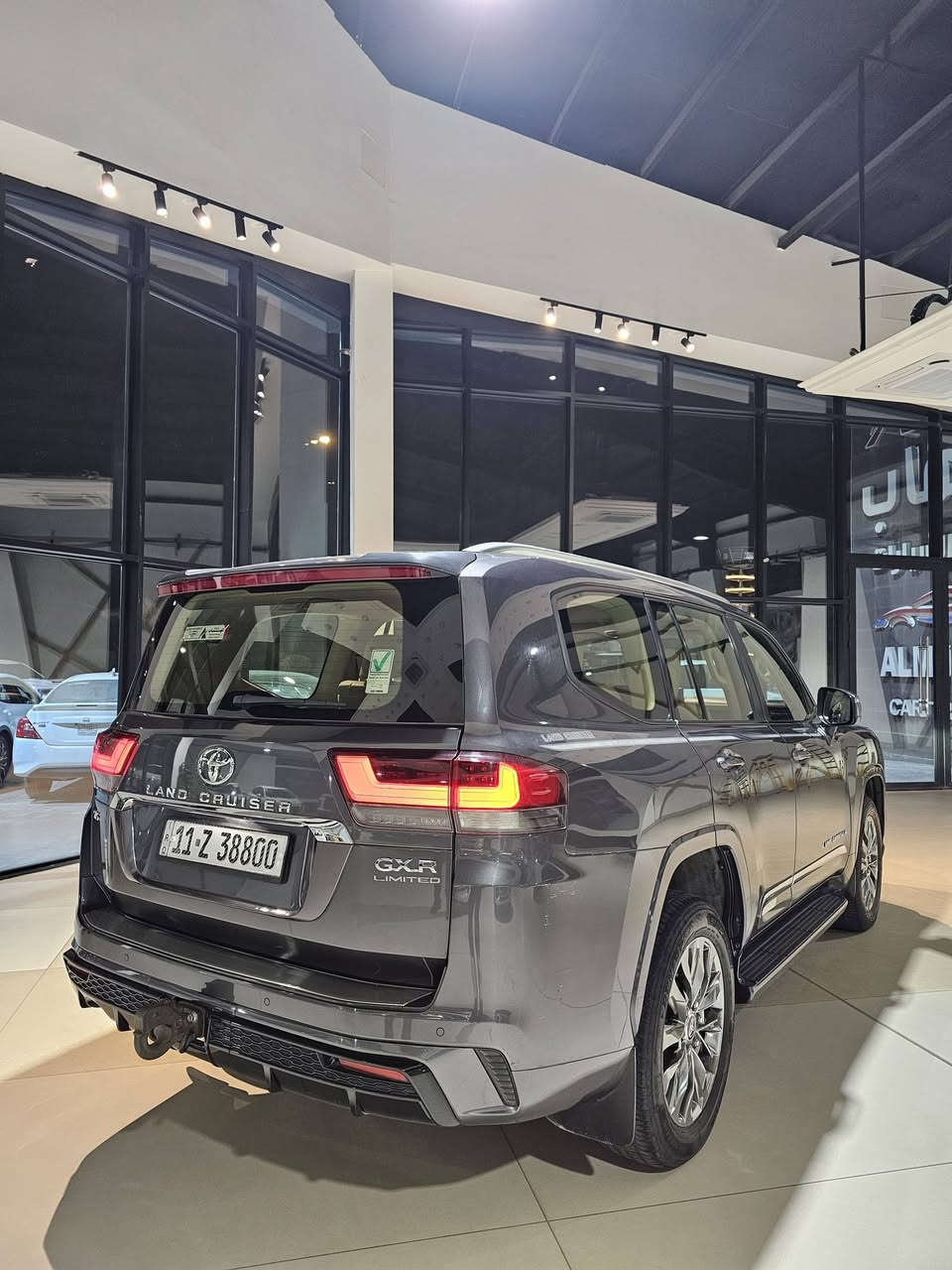 تويوتا لاندكروز G.X.R Limited
خليجي وكاله ساز SAS
الموديل 2023
اللون رصاصي 
العداد  50km 
كفاله عامه بدون صبغ بدون بارد 
للاستفسار ***********
