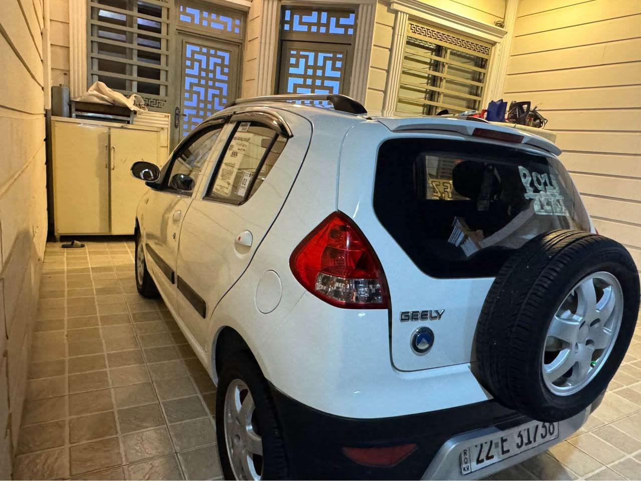 🚘جيلي پاندا  للبيع موديل 2013 بيه دفتر بنزين موجود تبريد ثلج ❄️ محرك بيلادي كير اوتوماتيك، رقم اربيل سنوية و هزة و رقم كل جديد لغاية 2029 باسمنا شرط تحويل صبغ عام   ،كير و محرك و تبريت شرط، تايرات جديد، سبير ويل كروم بيلادي ،باتري جديد، صدر امامي خلفي جديد،كهربائيات كل شغال،،باور،Abs,قفل مركزي سيارة  كلش نظيف مابيه اي مسرف سعر (48)$وبي مجال عنوان كركوك إمام قاسم 📲***********📲***********📲 كركوك, العراق
