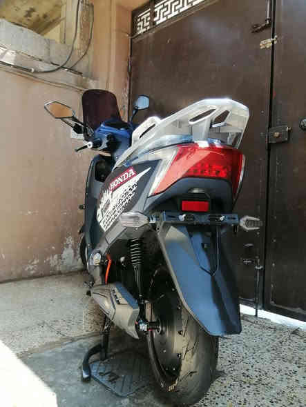 سلام عليكم 
للبيع ماطور شحن 
اللتره ملف ١٨٠٠
ماطور كلش نضيف
وجديد صارلو ٤اشهر 
اله طياره سرعتو ٦٠
وعالي يعني ضخم
سعرو بلاش 
سعر ٨٠٠وبي مجال 
***********هذه الرقم 
اي ستفسار خبر او خاصص
